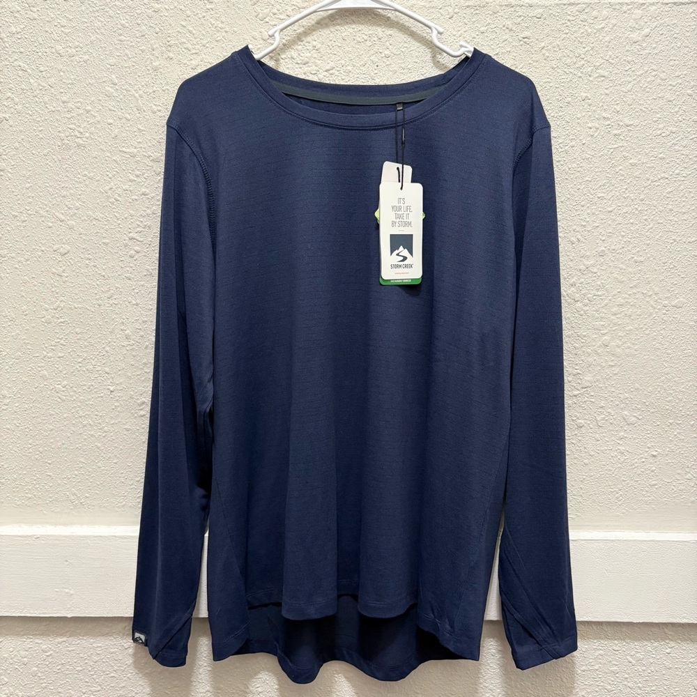 Storm Creek Women's Sightseer Long Sleeve T-Shirt in Navy NWT XL